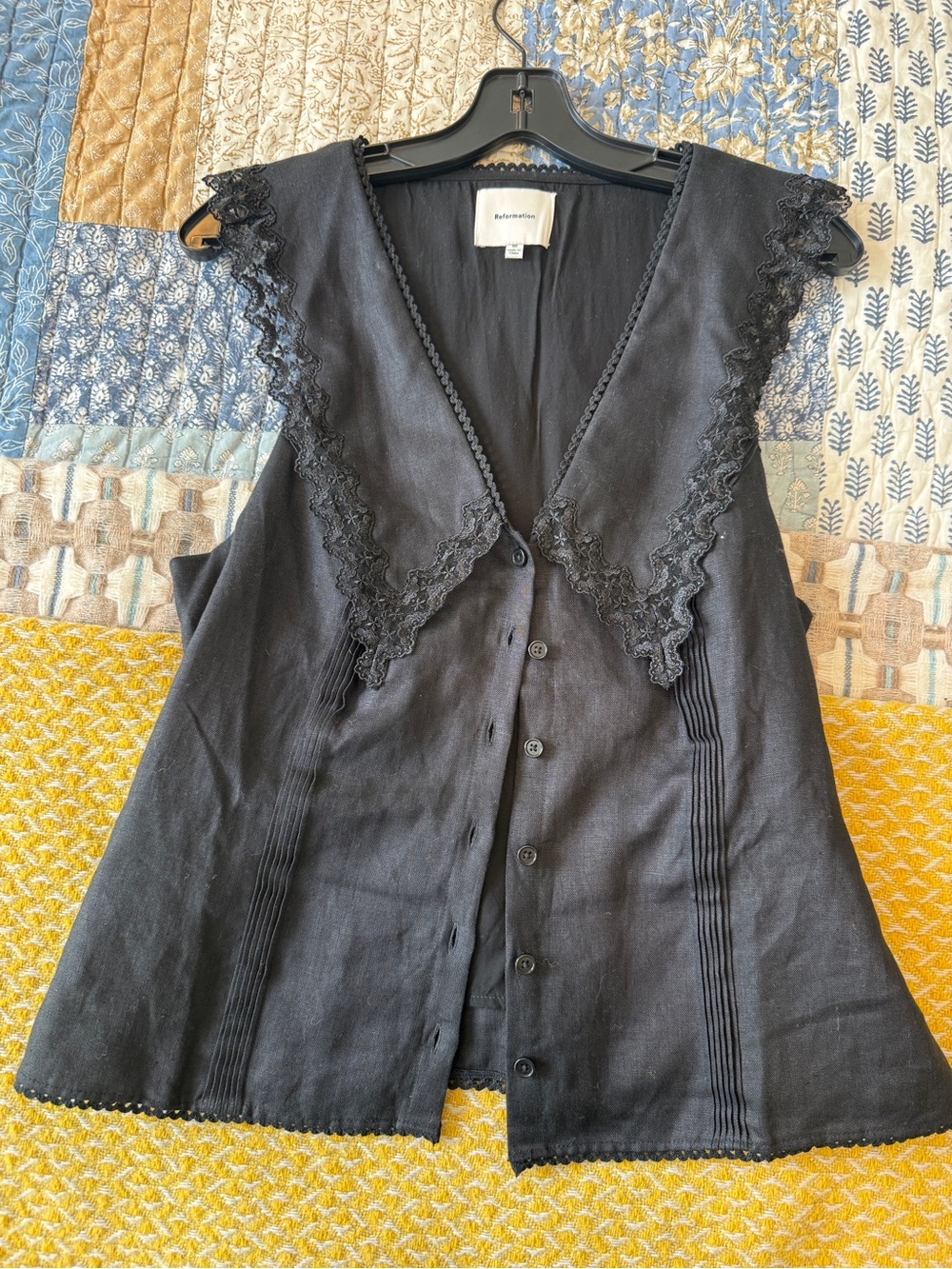 Reformation Black Lace-Trim Button Sleeveless Linen Vest top